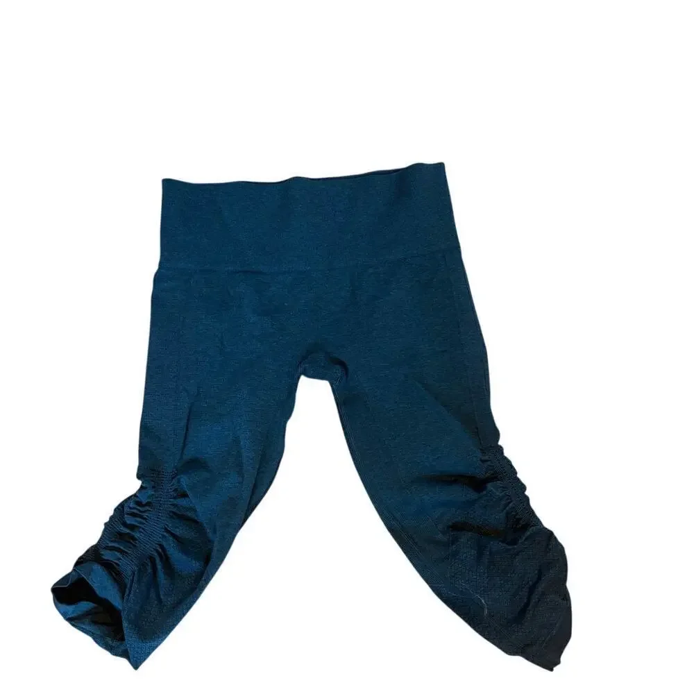 Lululemon In The Flow Crop Leggings Seamless Ruched cropped dark green size 6.